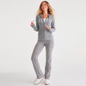 Aeropostale Block Zip Front Sweatshirt with Fit and Flare Sweatpants XXL